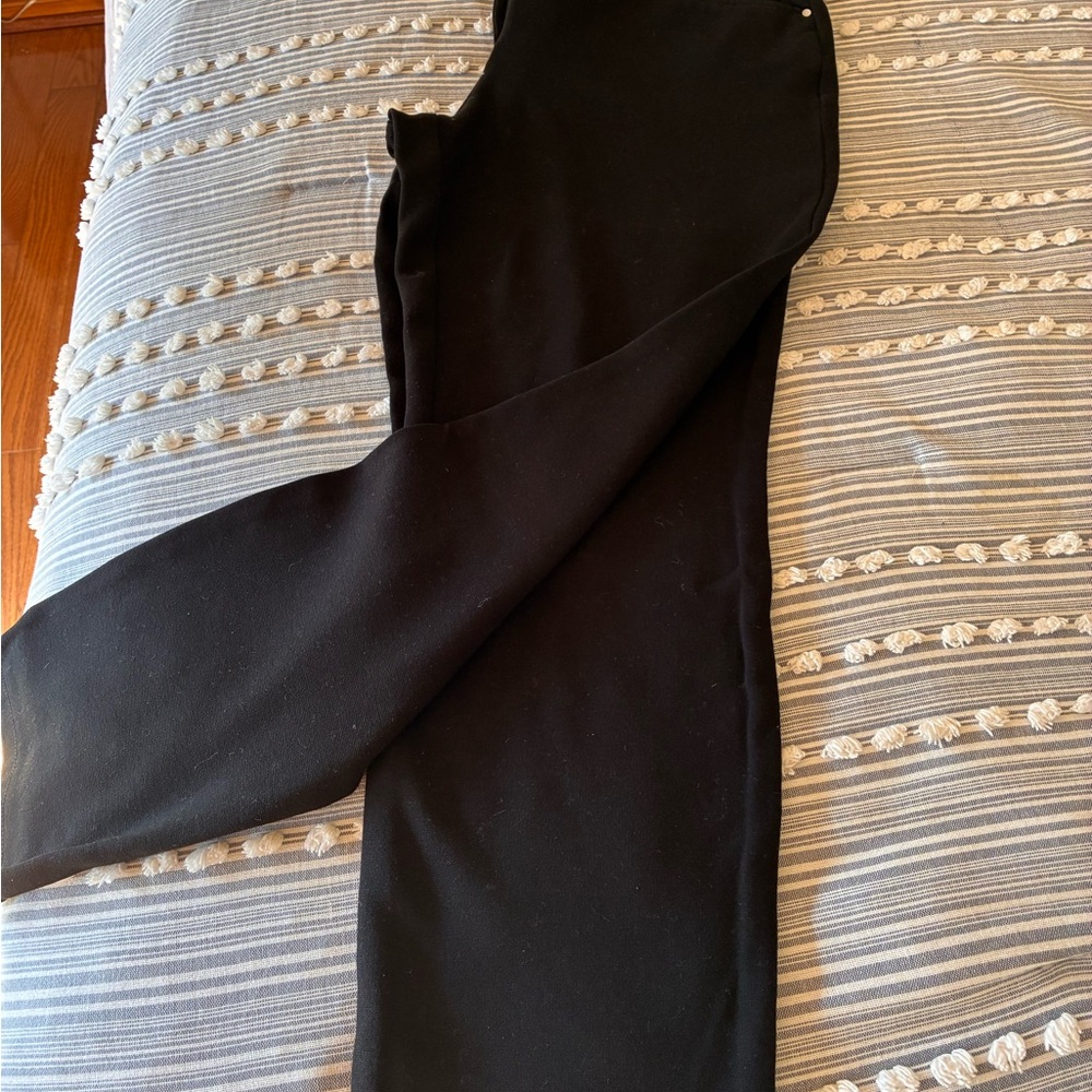Chico's Black So Slimming Pants